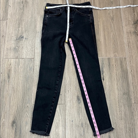 We The Free People Jeans Skinny Slim Vintage Black Raw Hem Fray - Picture 5 of 15